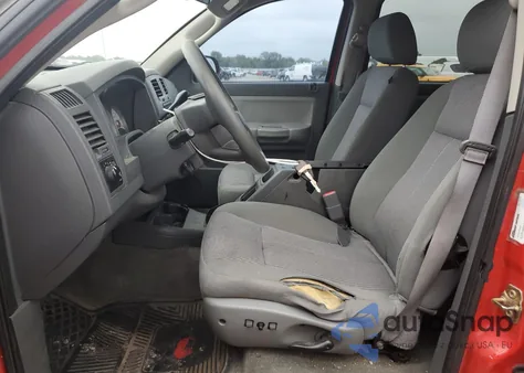 2007 Dodge Dakota Quad Slt z USA, uszkodzony, nr VIN 1D7HW48J87S118288